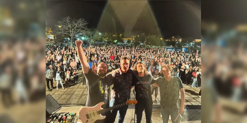 A banda 'A Coisa' se apresenta no Phono Pub neste sábado