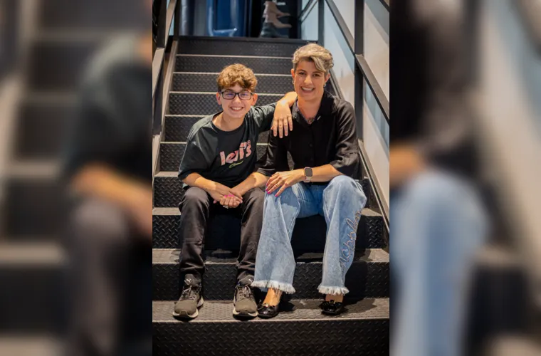 Angelica Ionah Simionato será muito cumprimentada pela passagem de seu aniversário nesta sexta-feira (23). No registro, Angelica seu filho Benjamim. Da coluna RC os votos de alegrias e sucesso.