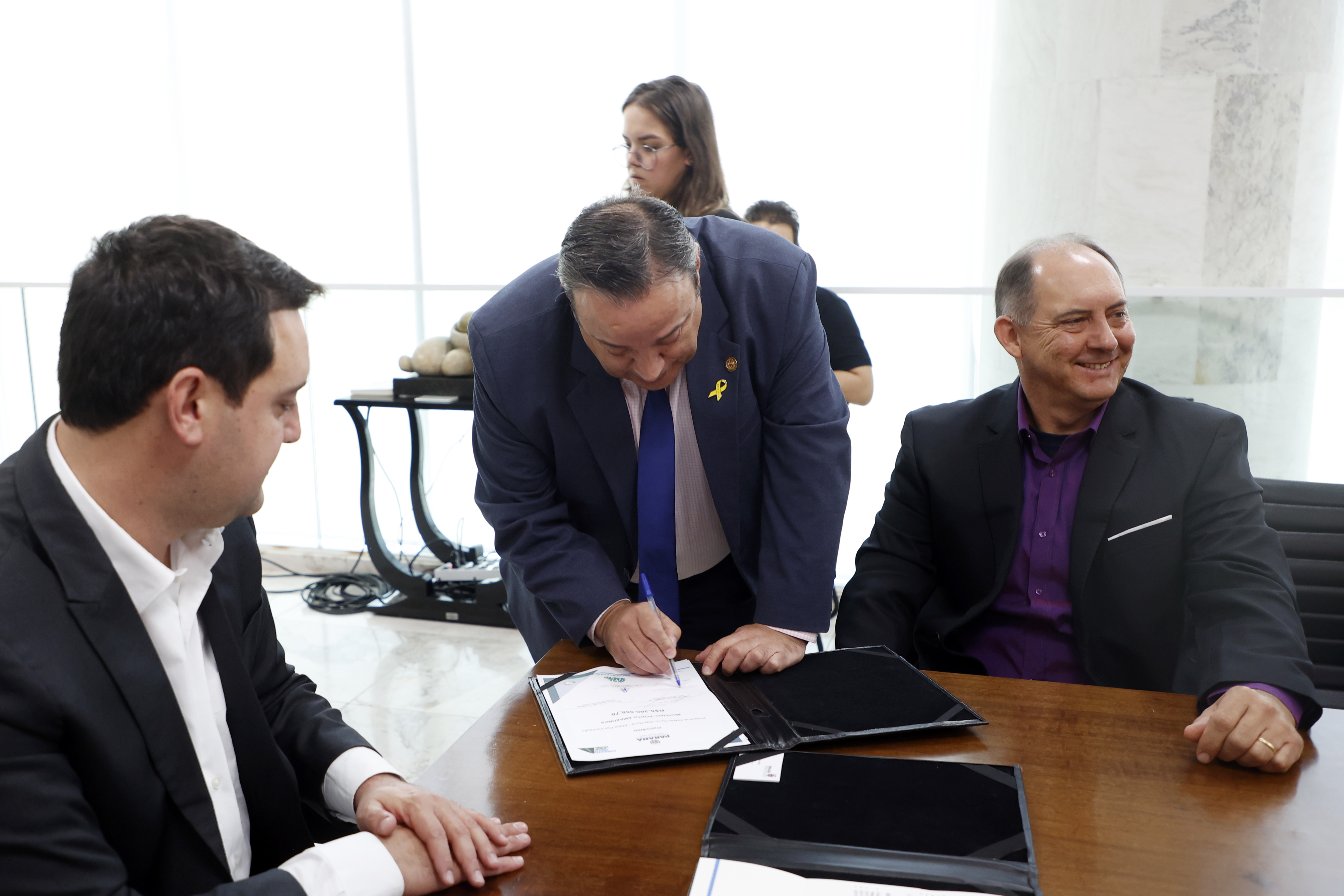 Prefeito Elias Gomes da Costa (Podemos) ressalta que é um marco para a cidade participar do lançamento do projeto ‘Asfalto Novo, Vida Nova’