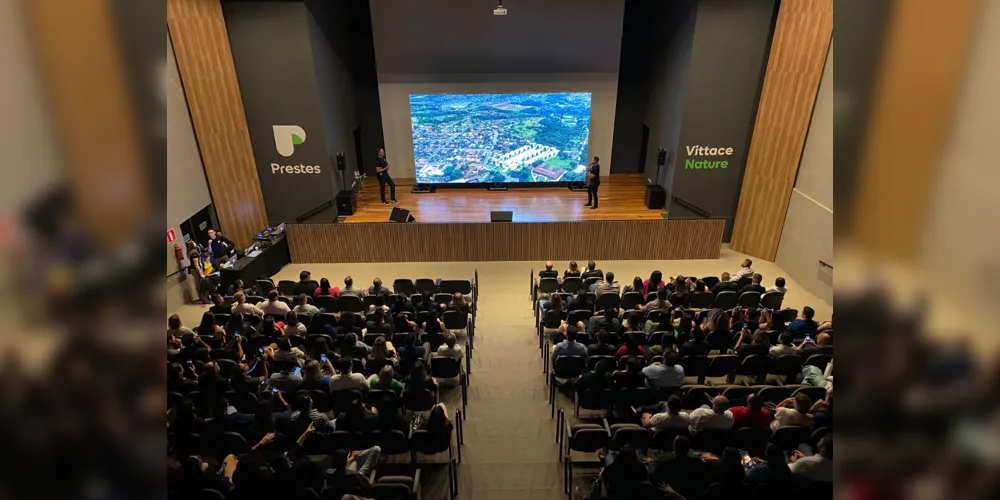 A apresentação contou com cerca de 300 corretores e parceiros