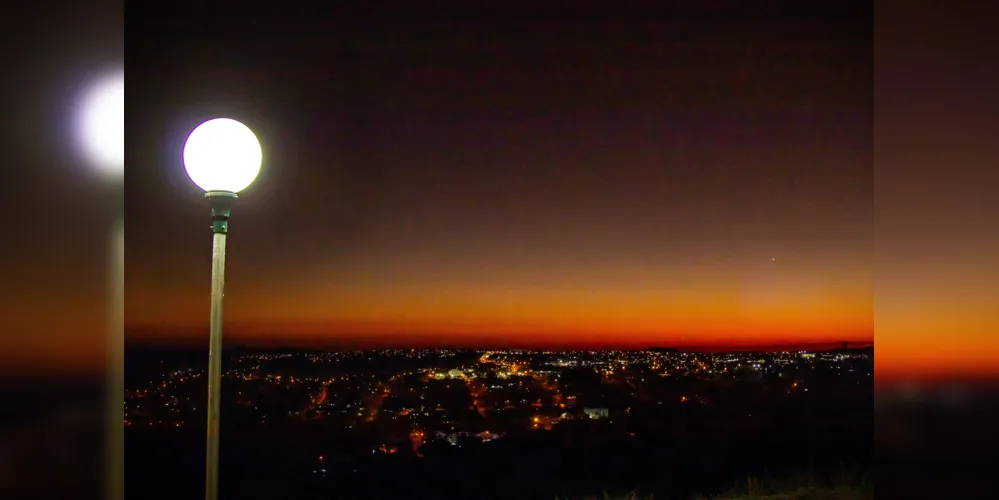 Vista de Ponta Grossa no período da noite