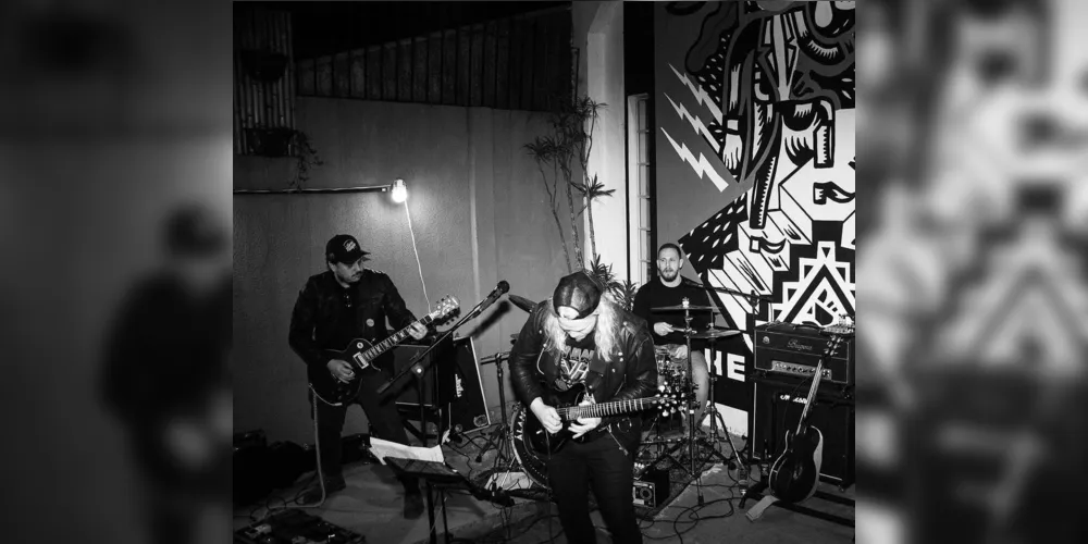 No sábado tem show da banda ‘Burnin Mavericks’ no Mercenários