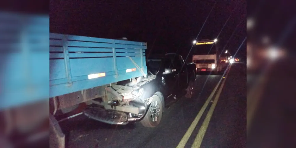 Acidente aconteceu na noite desta quinta-feira, na BR-277, em Porto Amazonas