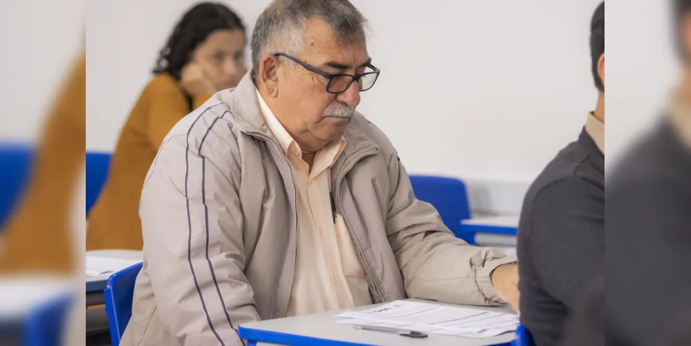 Elio Pupo, de 68 anos, foi uma das pessoas que realizou o vestibular