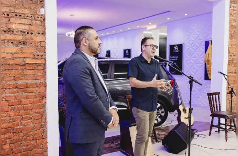 Pr. Rodrigo Labiak e Alvaro Ratin