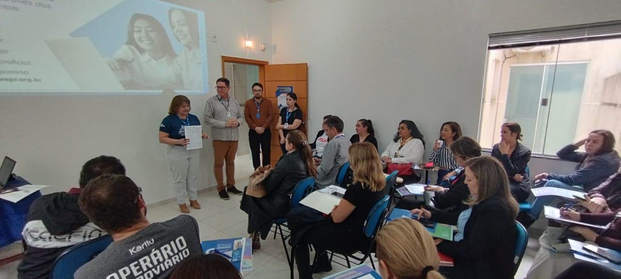 "Conexão Estágio" reuniu representantes de 24 instituições de ensino de Ponta Grossa (PR)