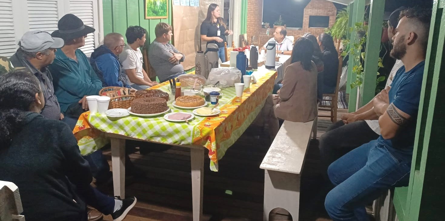 Em conjunto, produtores, Sebrae/PR e Prefeitura de Porto Amazonas têm discutido ações para potencializar a apicultura e meliponicultura em Porto Amazonas