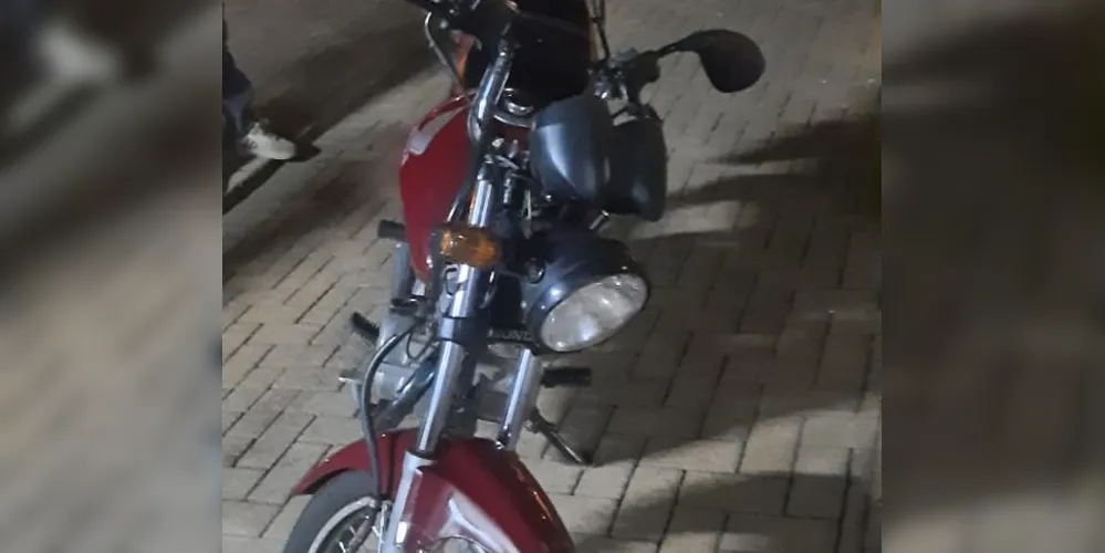 Acidente aconteceu na noite dessa sexta-feira (9)