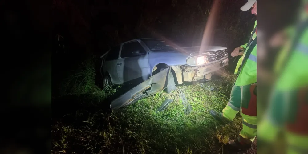 Acidente aconteceu na madrugada deste sábado (20)