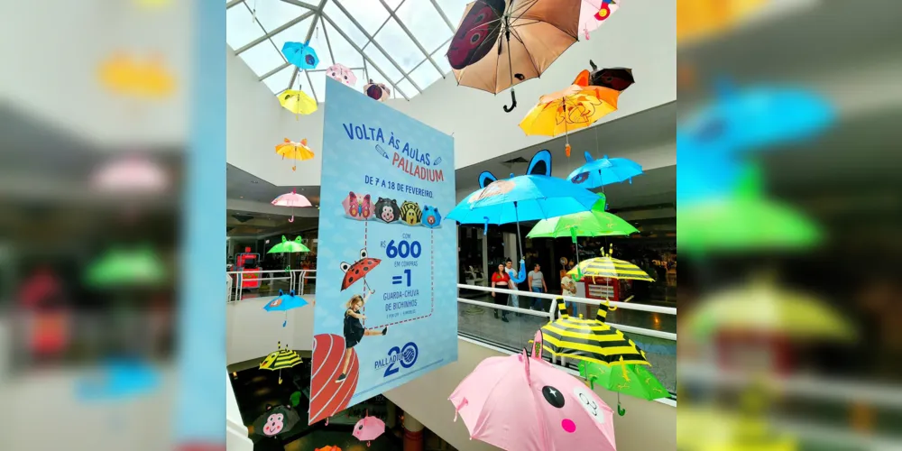 O posto de trocas está localizado no primeiro piso do Shopping, próximo à Toni Toys Brinquedos.