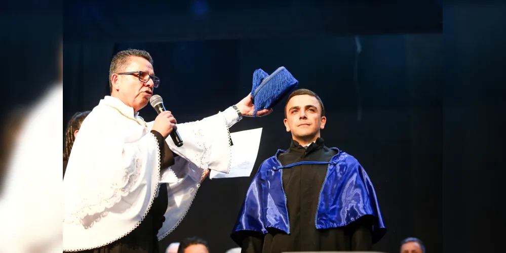 Aliel recebeu o título de Doutor Honoris Causa pela Universidade Estadual de Ponta Grossa (UEPG)