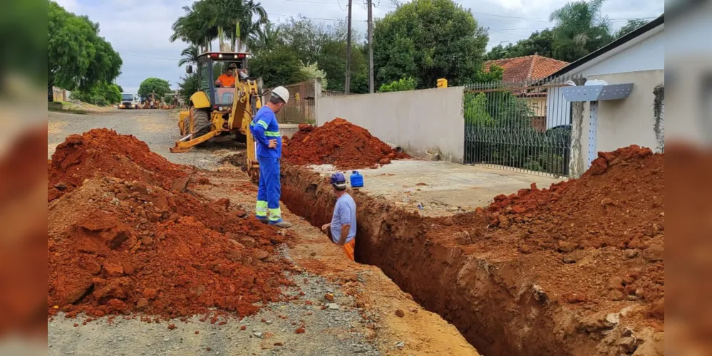 Obras equivalem a mais de 8,7 mil metros quadrados de asfalto.