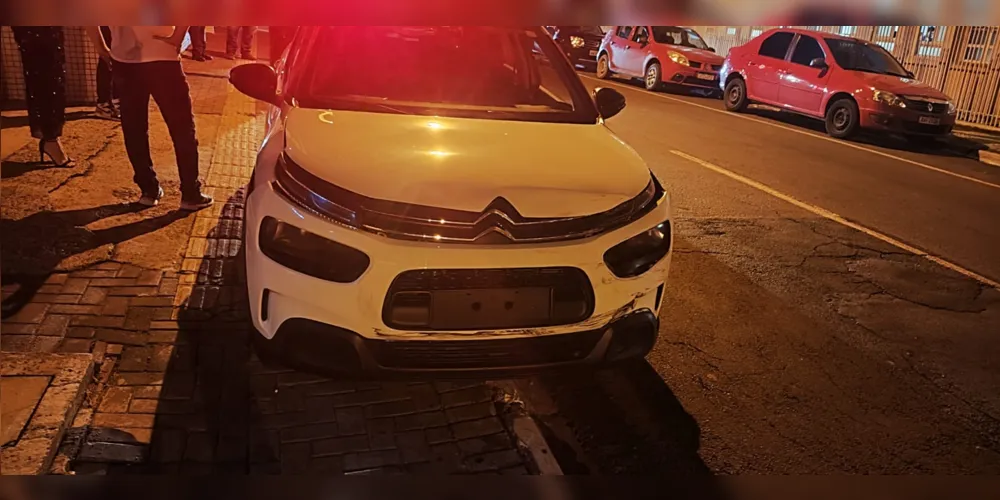 Citroën teve danos na parte dianteira