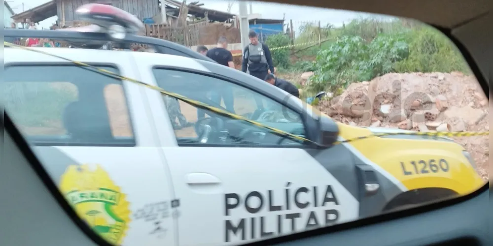 Autoridades policiais se deslocaram até o local após serem acionadas