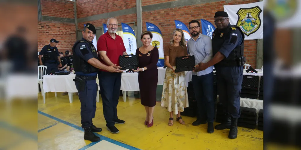 O evento contou com representantes das forças de segurança da cidade, entre outras autoridades.