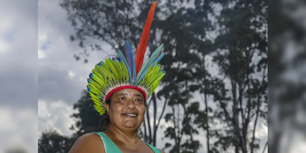 Piraquara, 12 de março de 2023 - Comunidade Índigena da Floresta Estadual Metropolitana, em Piraquara. Na foto, Cleonice Pacheco Amorim, da etnia Guarani Ñandeva.