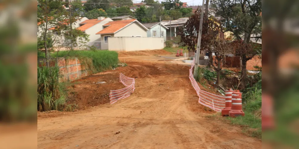 As obras acontecem na Vila Jansen e Jardim Santa Paula, no bairro Contorno