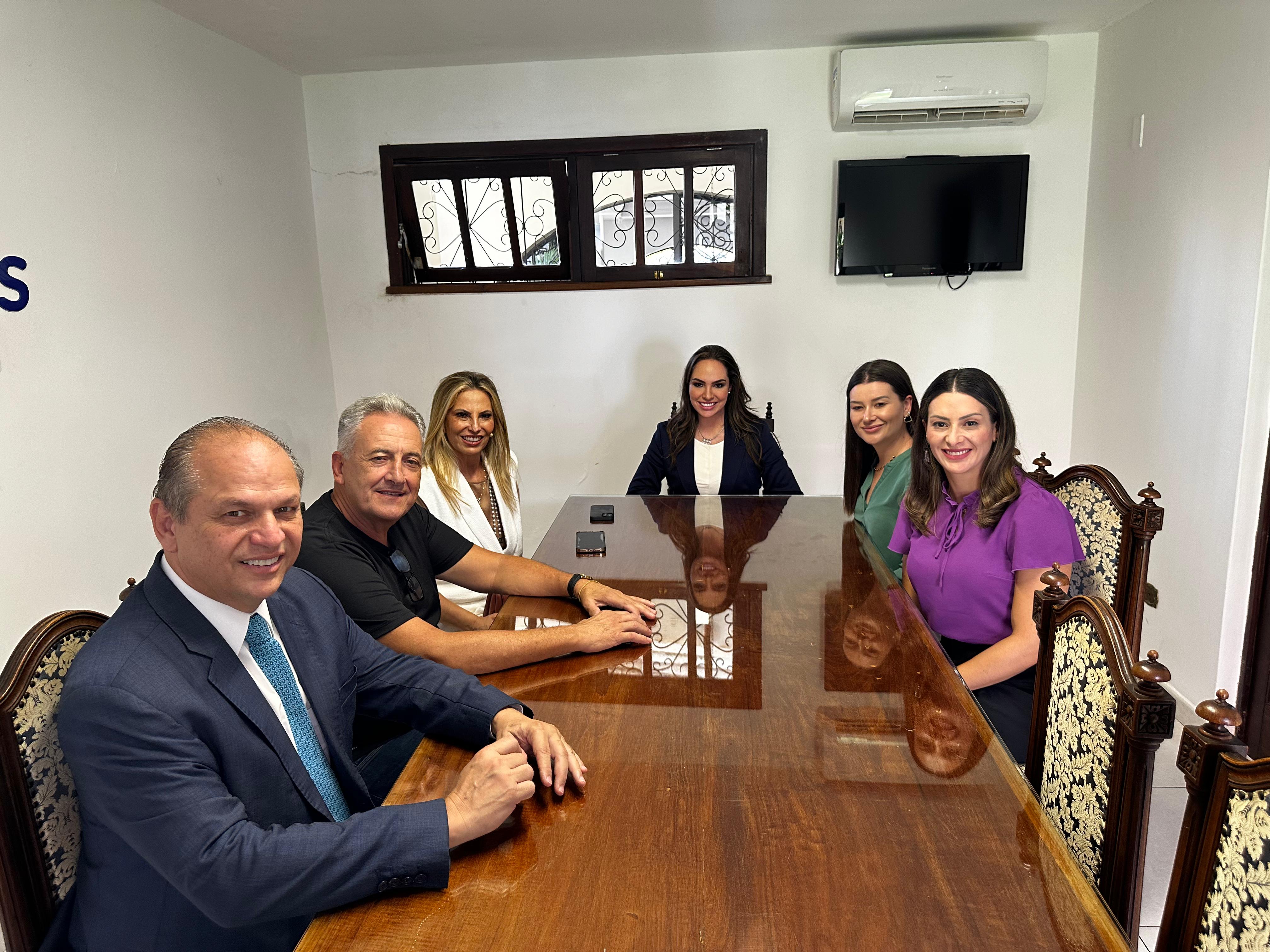 Lideranças políticas do PP se reuniram com Jocelito, Joce e Mabel Canto