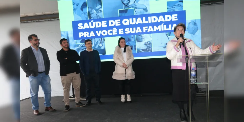 Lideranças políticas inauguraram o espaço de saúde