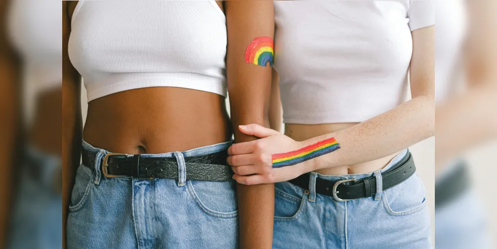 Imagem ilustrativa da imagem População LGBTQIA+ tem recorde de casamentos no PR