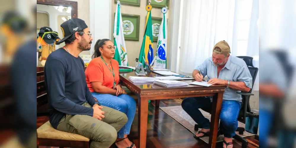 “Estamos muito felizes em poder dar início a essa importante obra”, afirma o Prefeito Municipal de Tibagi, Artur Butina.