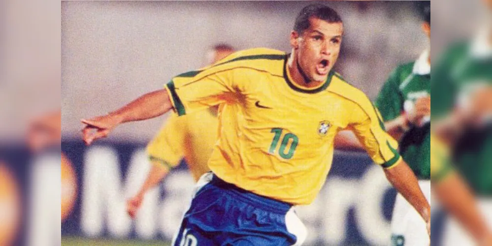 Rivaldo foi uma das referências técnicas da Seleção Brasileira, em 2002