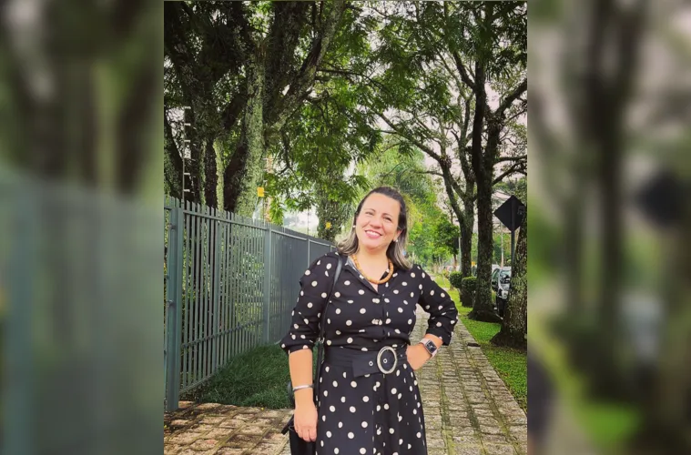 Luciane Justus receberá felicitações por seu aniversário nesta terça-feira (4). Luciane é uma pessoa que, com sua energia positiva e determinação, inspira todos ao seu redor. Seu aniversário é um momento especial para reconhecer suas conquistas e celebrar seu futuro promissor. Da coluna RC, desejamos a Luciane muita felicidade e sucesso.