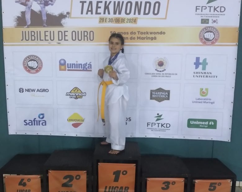 Entre 28 e 30 de junho, a ponta-grossense participou do Campeonato Paranaense de Taekwondo, em Maringá, onde foi campeã.