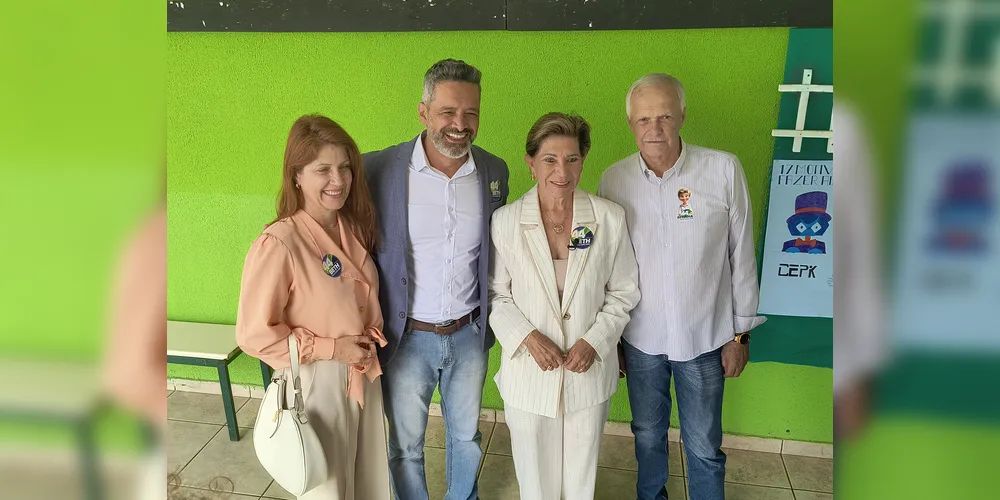 Elizabeth registrou o seu voto na manhã deste domingo