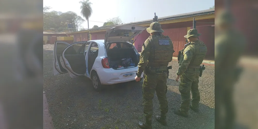 O homem foi preso, bem como o veículo que estava com ele foi apreendido e encaminhados à Delegacia de Polícia Civil de Guaíra.