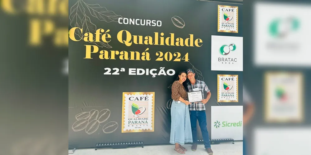 Ariele Afonso foi premiada em 2° lugar.