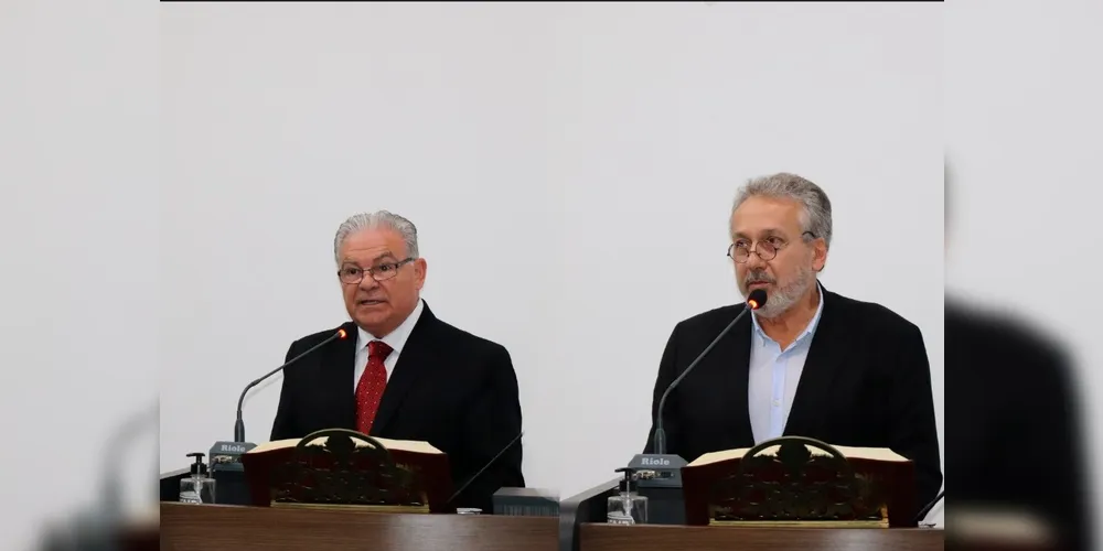 Representantes estiveram presentes na sessão da Câmara de Irati