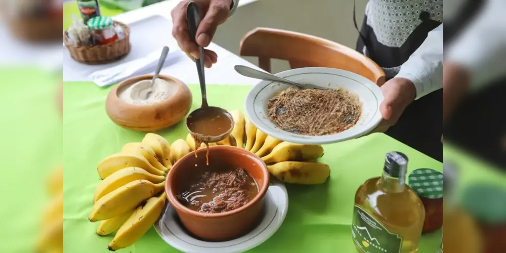 Imagem ilustrativa da imagem Comida típica do PR é considerada uma das piores do Brasil, diz guia