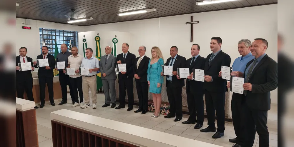 Ainda participaram do ato os vereadores eleitos no pleito de 2024.