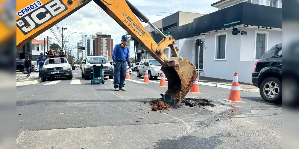 Reparos tiveram início por volta das 14h