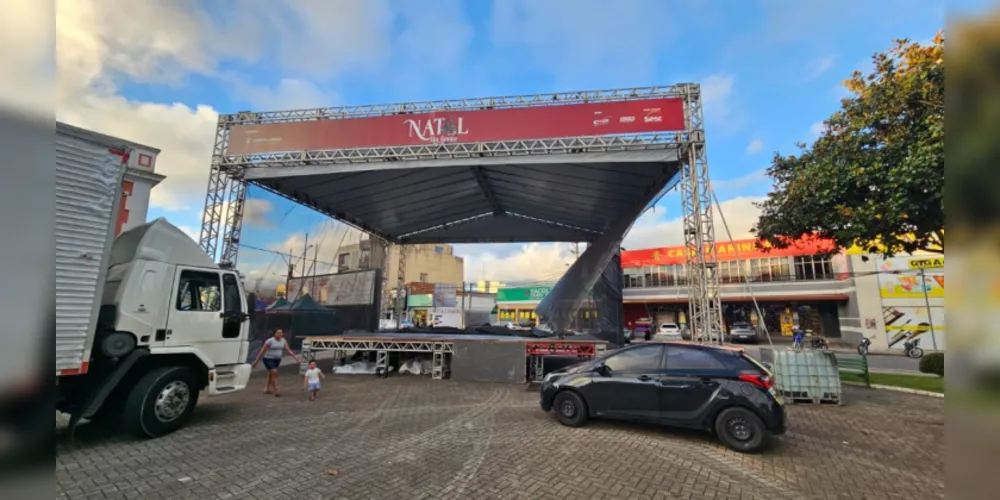 Apresentações acontecem na Praça Getúlio Vargas (praça do Museu).