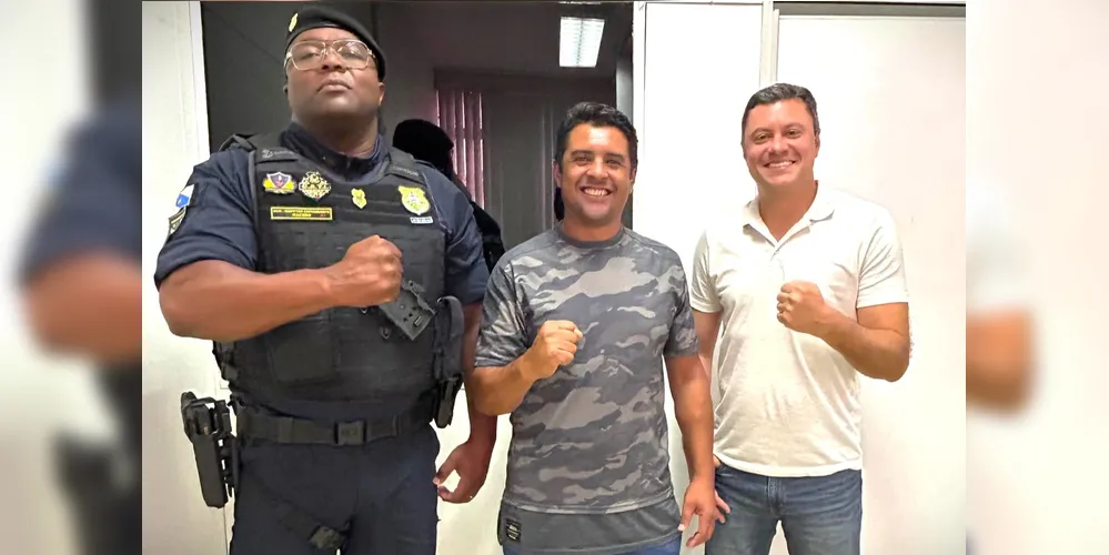 Vereador Fabio Silva também cumpriu agenda junto do Secretário de Segurança Púbica, Guilherme Rangel (à direita), e o Comandante da GCM, Alessandro Macedo (à esquerda)