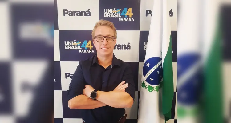 DIA DE FESTA — Rudolf Christensen, nome de prestígio no meio jurídico, celebra neste sábado (3) mais um ano de vida. Cercado de admiração e reconhecimento, inicia um novo capítulo em sua trajetória de sucesso. Da Coluna RC, votos de prosperidade, felicidade e novas conquistas.