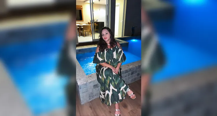 NIVER – Na última terça-feira (27), a empresária Josemare Machado recebeu calorosas felicitações pela passagem de seu aniversário. À frente da Top Brownie, ao lado do filho Lucas Machado, ela conduz o negócio com talento e dedicação, conquistando paladares e admiradores. A Coluna RC deseja um novo ciclo pleno de alegrias e sucesso.