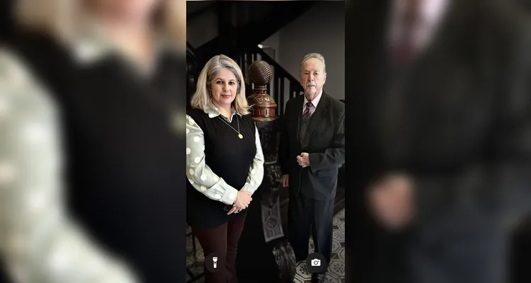 TROCA DE IDADE – Kelly Cristina Bida da Costa celebrou seu aniversário no último domingo (25). O registro destaca o momento especial ao lado de seu marido, o renomado advogado Ângelo Pilatti Junior. Da Coluna RC, votos sinceros de felicidade, harmonia e sucesso neste novo ano de vida.