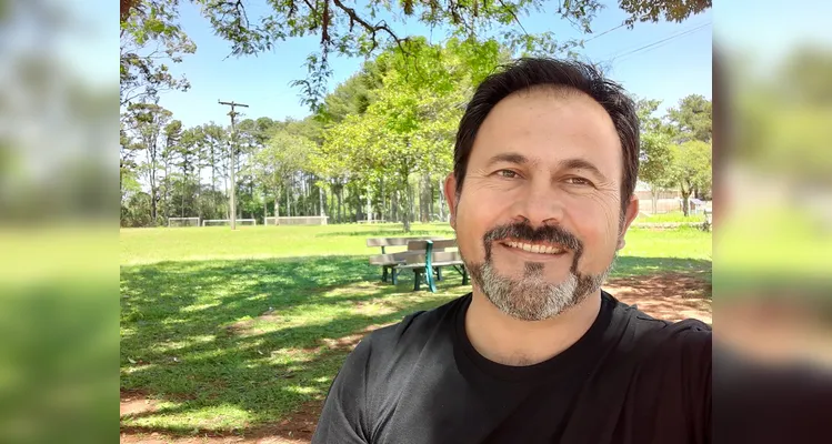 BDAY – Na última segunda-feira (26), foi celebrado o aniversário de Nelson Canabarro, destacado Professor de Gestão da Qualidade na UTFPR e reconhecido consultor de empresas nas áreas de planejamento estratégico e desenvolvimento de equipes. Profissional admirado por sua trajetória e contribuição acadêmica, recebe da Coluna RC votos de prosperidade, sucesso contínuo e muitos momentos extraordinários neste novo ciclo.