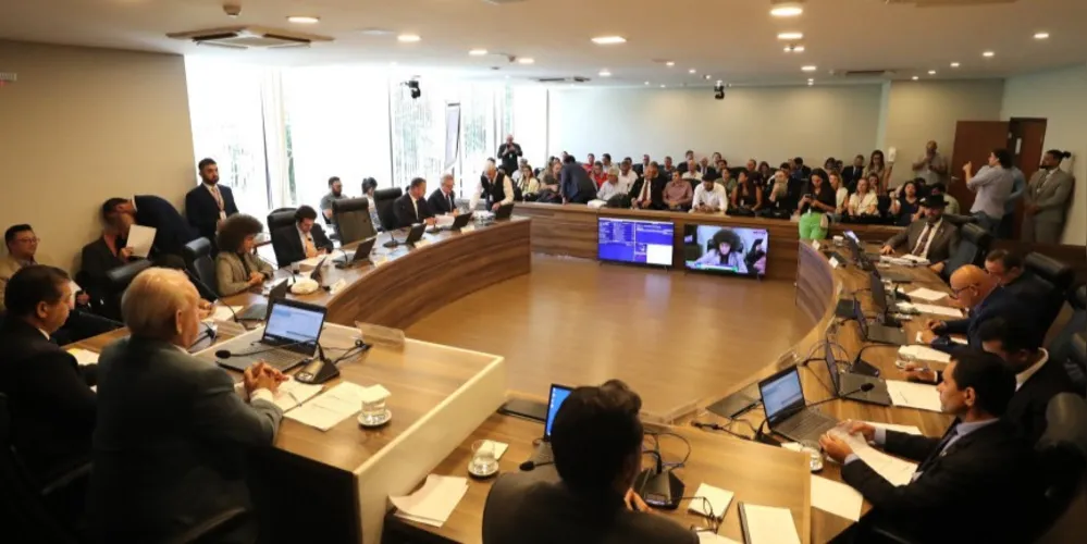 Reunião da CCJ ocorreu na segunda-feira (24)