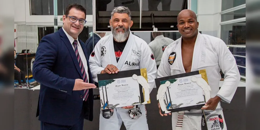 Amaro é praticante de artes marciais