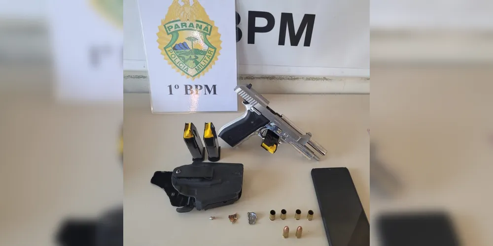 Material apreendido pelos policiais militares