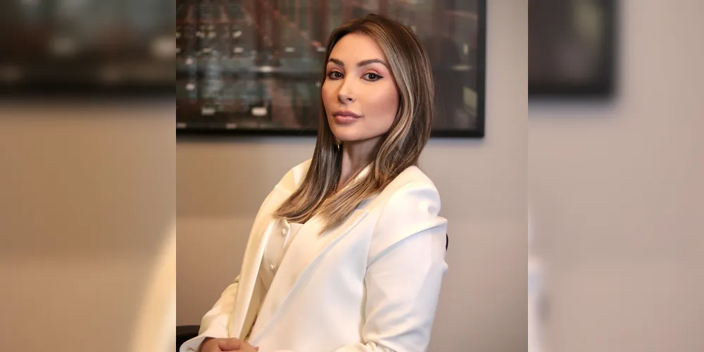 A bela e talentosa advogada Leticia Staroi foi calorosamente cumprimentada na última sexta-feira (23), quando celebrou seu aniversário em meio ao carinho de familiares e amigos. Que as próximas páginas deste novo capítulo sejam escritas com amor, sabedoria e muitas conquistas. Da Coluna RC, nossos votos de felicidades e plenitude em todos os sentidos da vida.