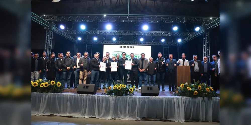 Lideranças locais, da região e do Estado estiveram reunidas na 14ª FENAFEP.