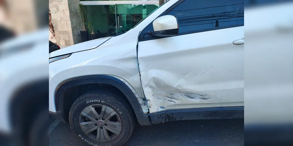 Fiat Toro envolvida no acidente