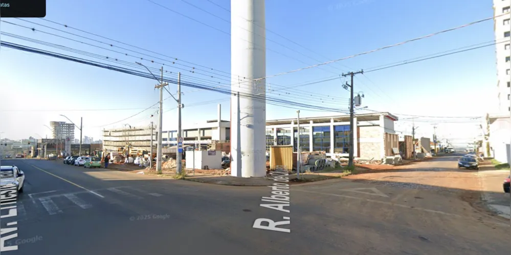 Imagens do local em que o novo semáforo será instalado