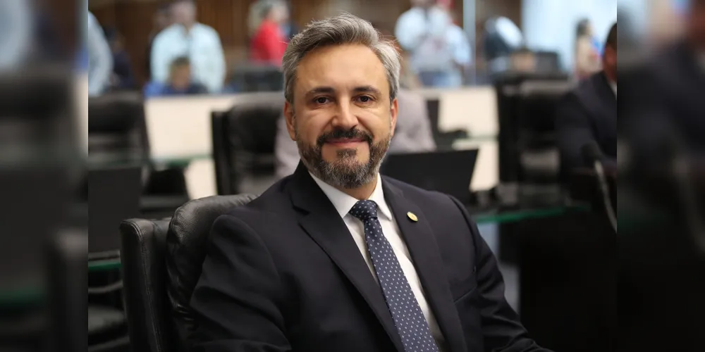 Representante de Ponta Grossa no Poder Legislativo, Fabio Oliveira (Podemos) participa da discussão sobre o PELT