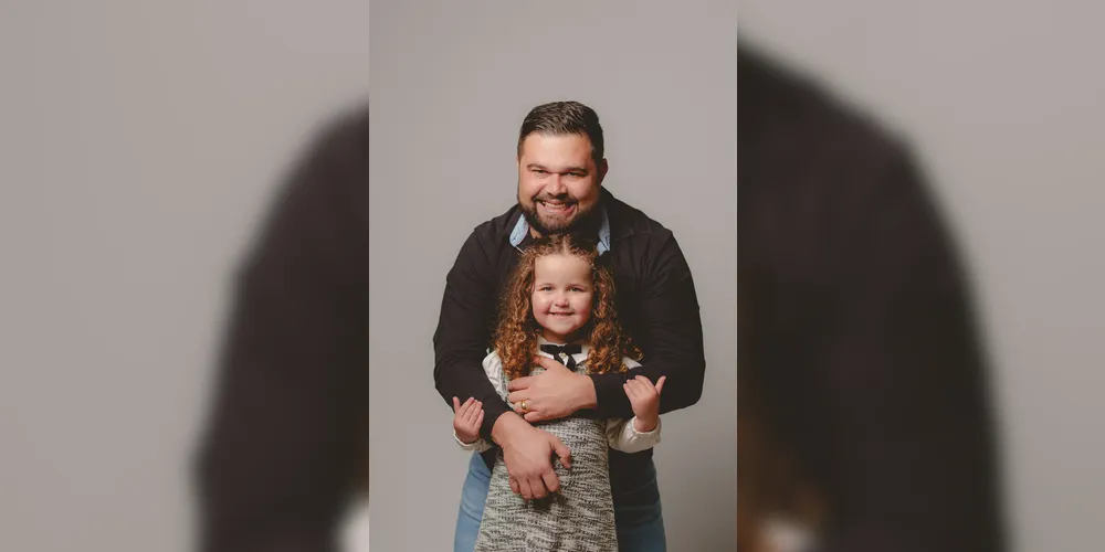 Felipe Solek Barreto Vaz e sua filha Marina Gabriel Vaz